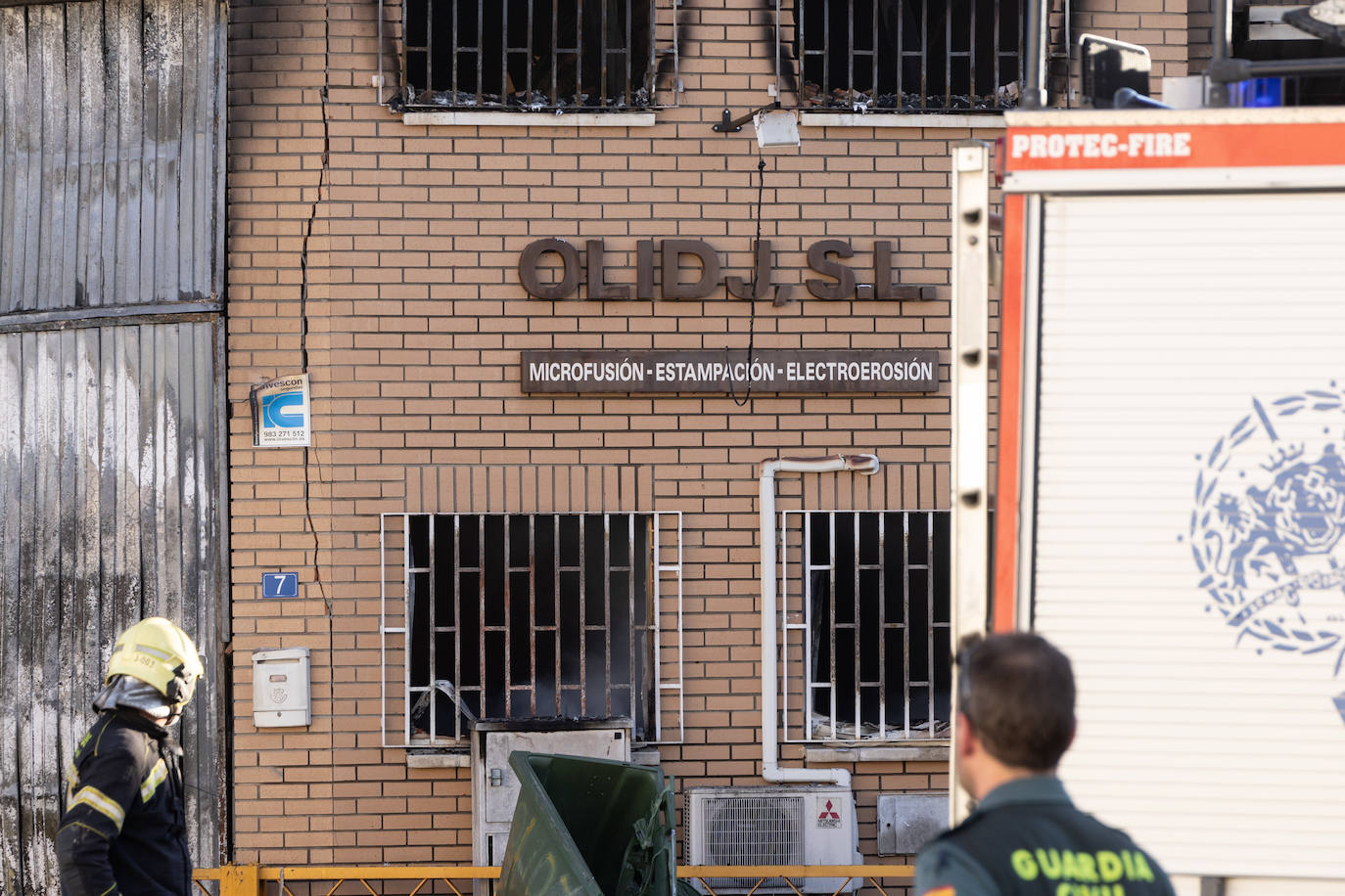 Incendio en tres naves de Santovenia de Pisuerga