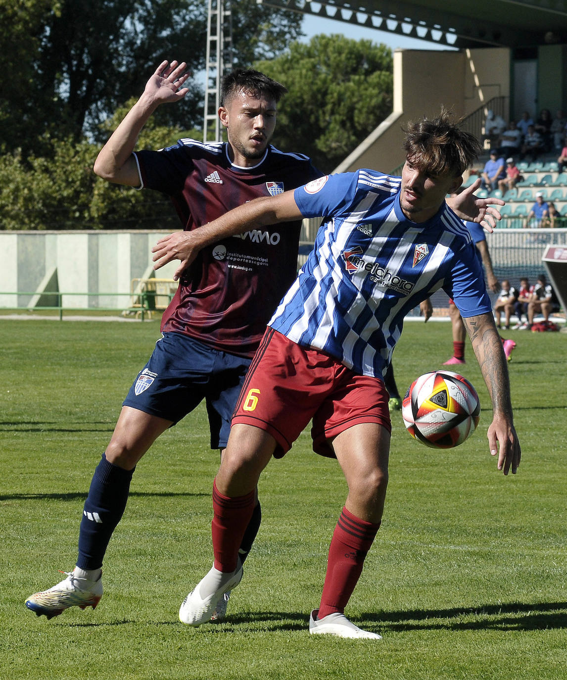 El Segoviana vs Mensajero, en imágenes (1 de 2)