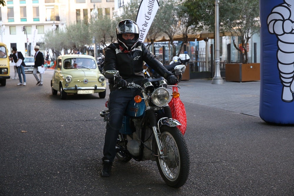 Galería de fotos | Llegada de los participantes al Valladolid Motor Vintage 1/7