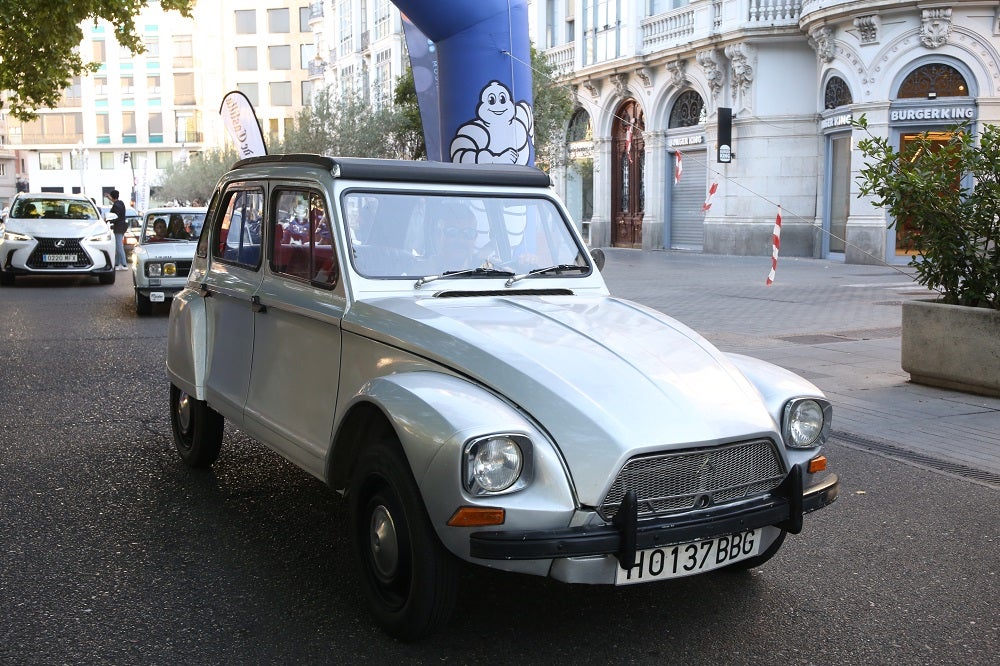 Galería de fotos | Llegada de los participantes al Valladolid Motor Vintage 1/7