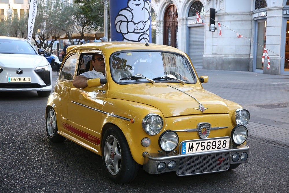 Galería de fotos | Llegada de los participantes al Valladolid Motor Vintage 1/7