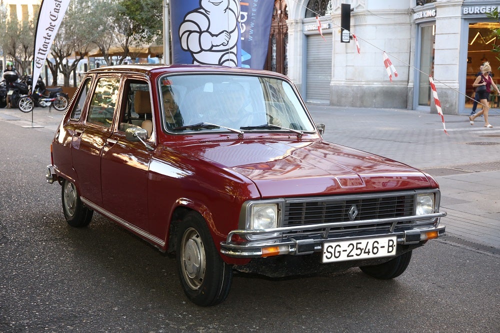 Galería de fotos | Llegada de los participantes al Valladolid Motor Vintage 5/7