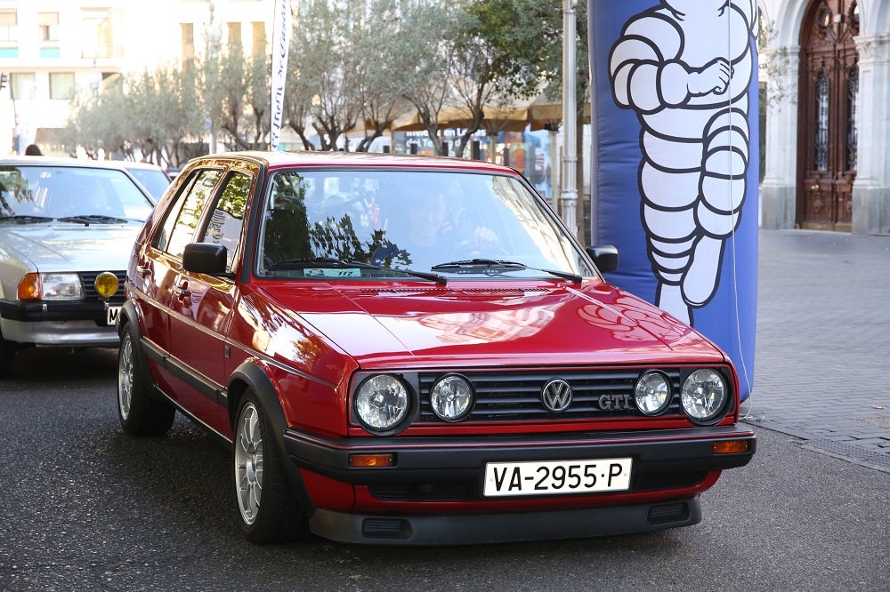 Galería de fotos | Llegada de los participantes al Valladolid Motor Vintage 5/7