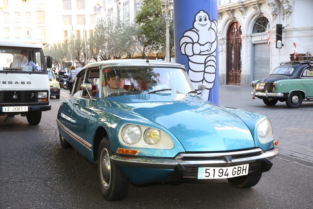 Galería de fotos | Llegada de los participantes al Valladolid Motor Vintage 1/7