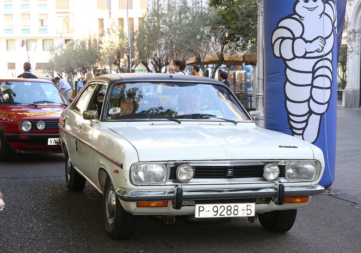 Galería de fotos | Llegada de los participantes al Valladolid Motor Vintage 5/7