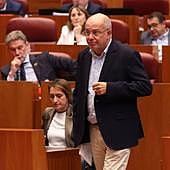 La oposición ataca a Mañueco con la despoblación y el popular exhibe músculo electoral