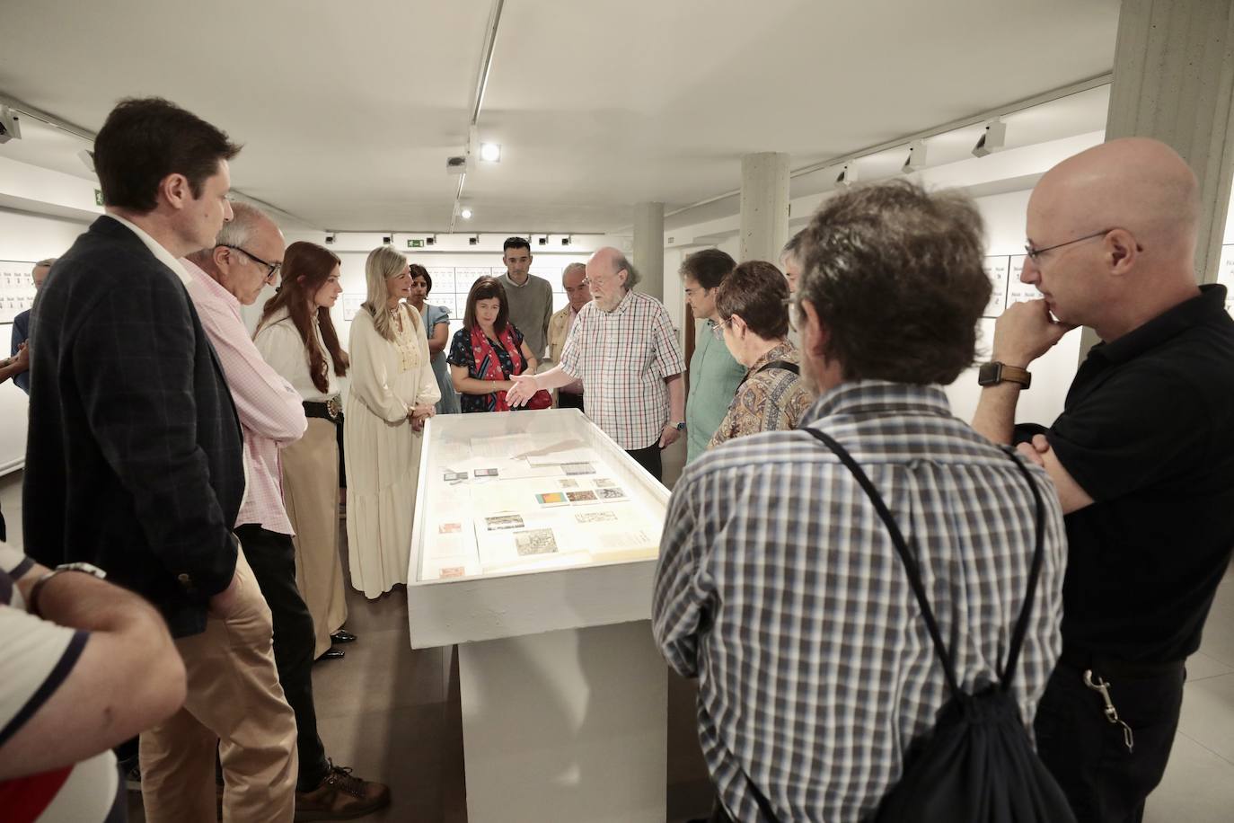 La exposición de la revista &#039;Folklore&#039; en la Casa Revilla de Valladolid