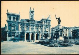 Plaza Mayor en la década de 1920.