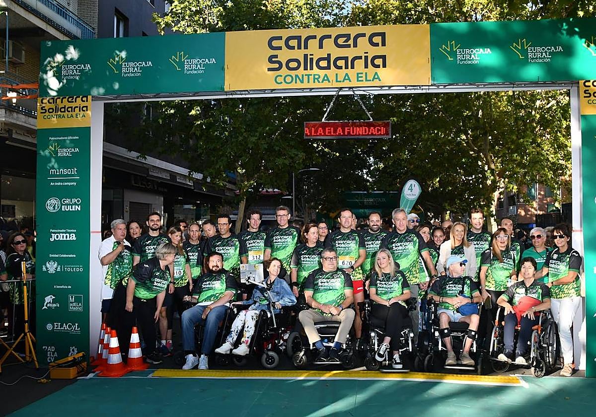 Foto de familia antes de la carrera.