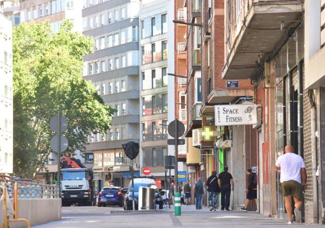 Tramo final de la calle Panaderos, junto al nuevo túnel que conduce a Delicias.