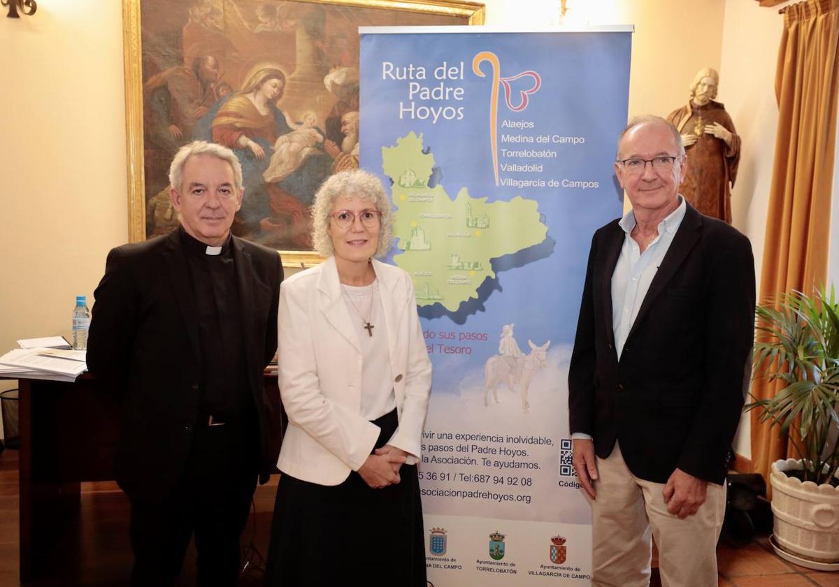 Presentación del programa de actividades culturales en la Sala del Corazón de Jesús del Centro Diocesano de Espiritualidad.