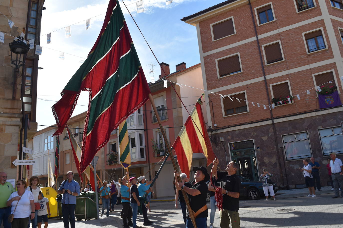 Cervera se tiñe de tradiciones en el Día de la Provincia