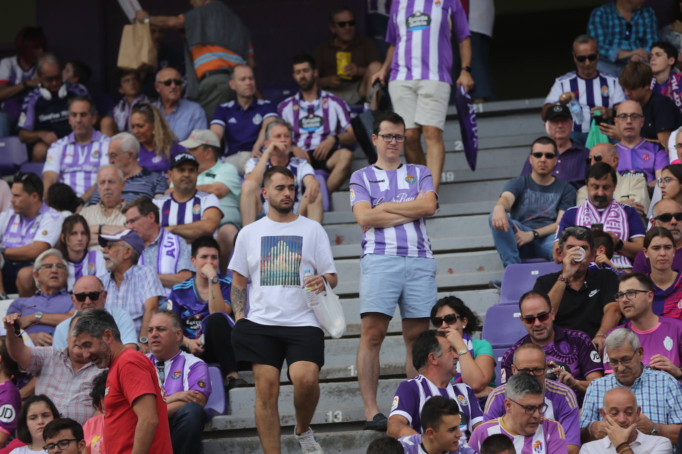 Búscate en la grada del José Zorrilla (1/4)