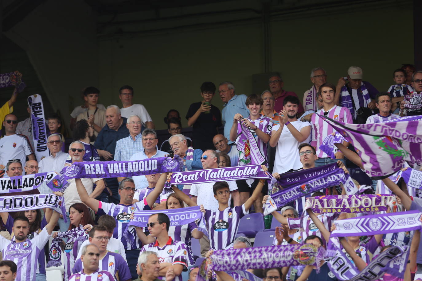 Búscate en la grada del José Zorrilla (2/4)