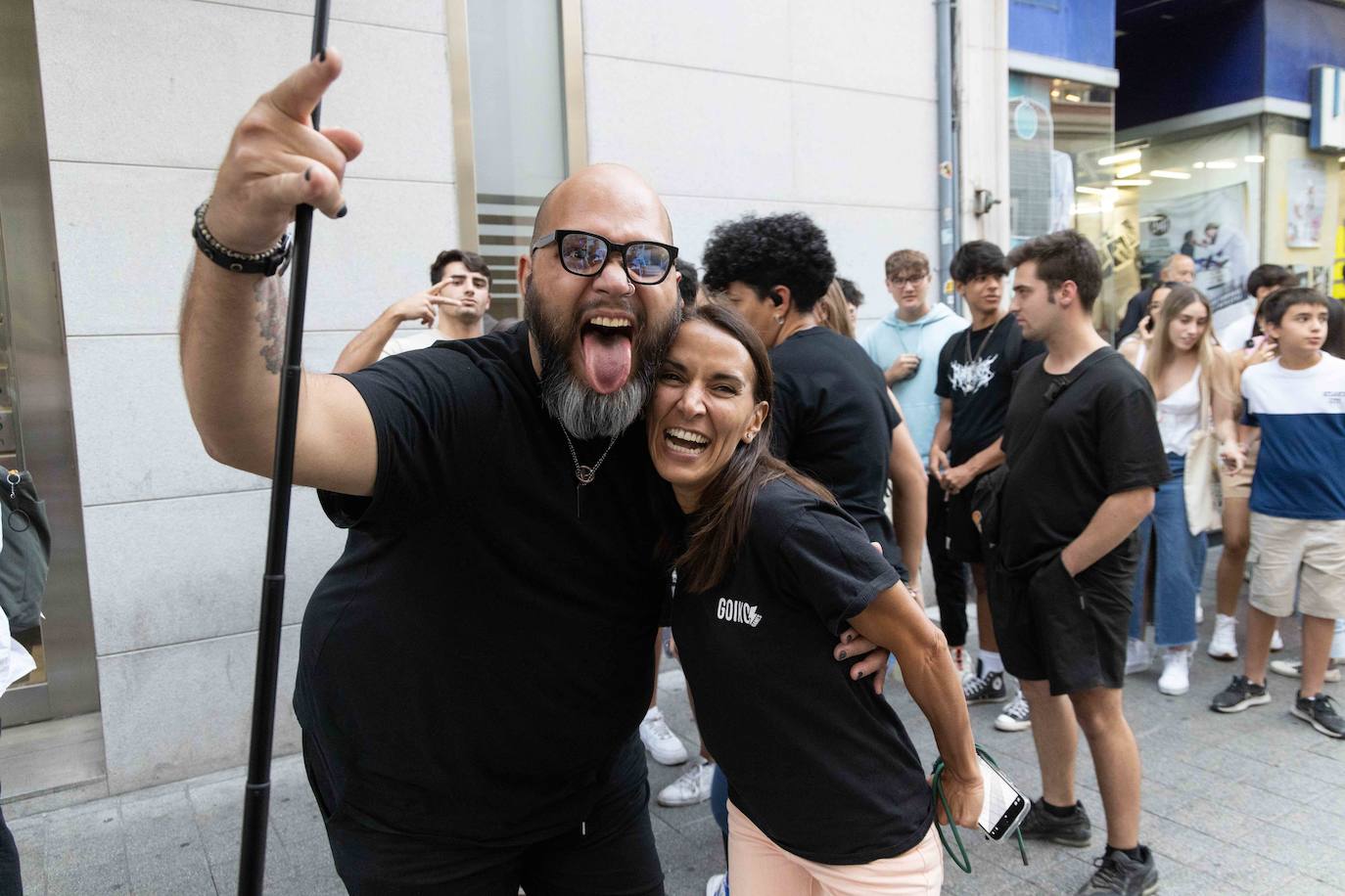 Colas en Valladolid para conseguir una hamburguesa gratis