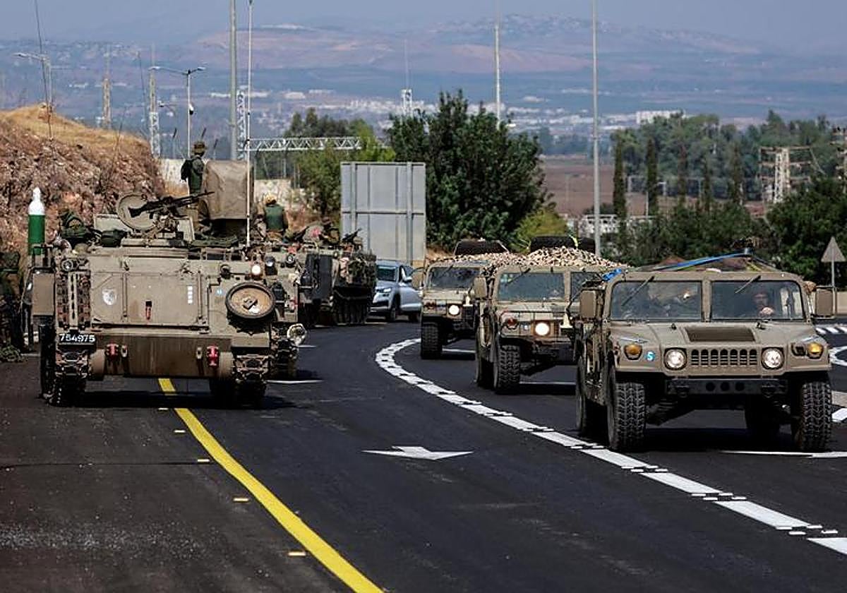 Tanques israelíes dirigéndose a Gaza.