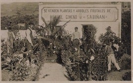 Manuel Gimeno Lafuente, en 1911, 'sulfatando' 'en su finca La Casilla, en el municipio zaragozano de Sabiñán.