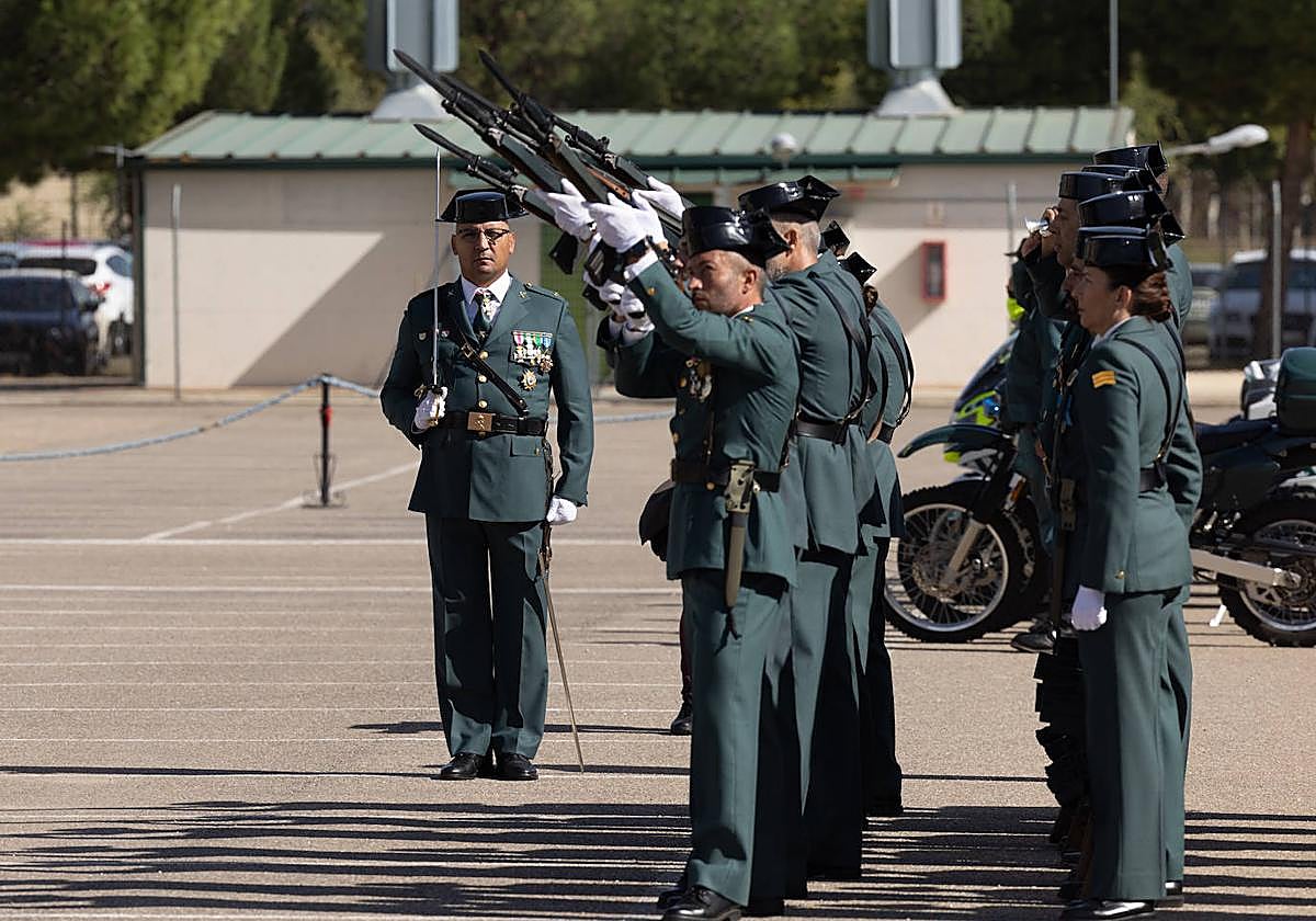 Agentes de la Guardia Civil, durante el acto institucional con motivo del día de su patrona.