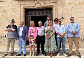 La corporación de Osorno, con la alcaldesa, tercera por la izquierda, tras la toma de posesión en junio.