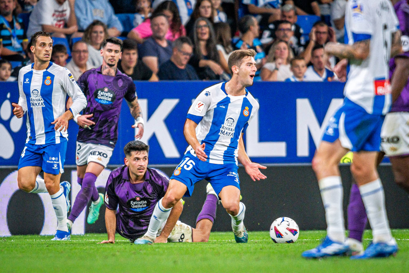 La derrota del Real Valladolid ante el Espanyol, en imágenes