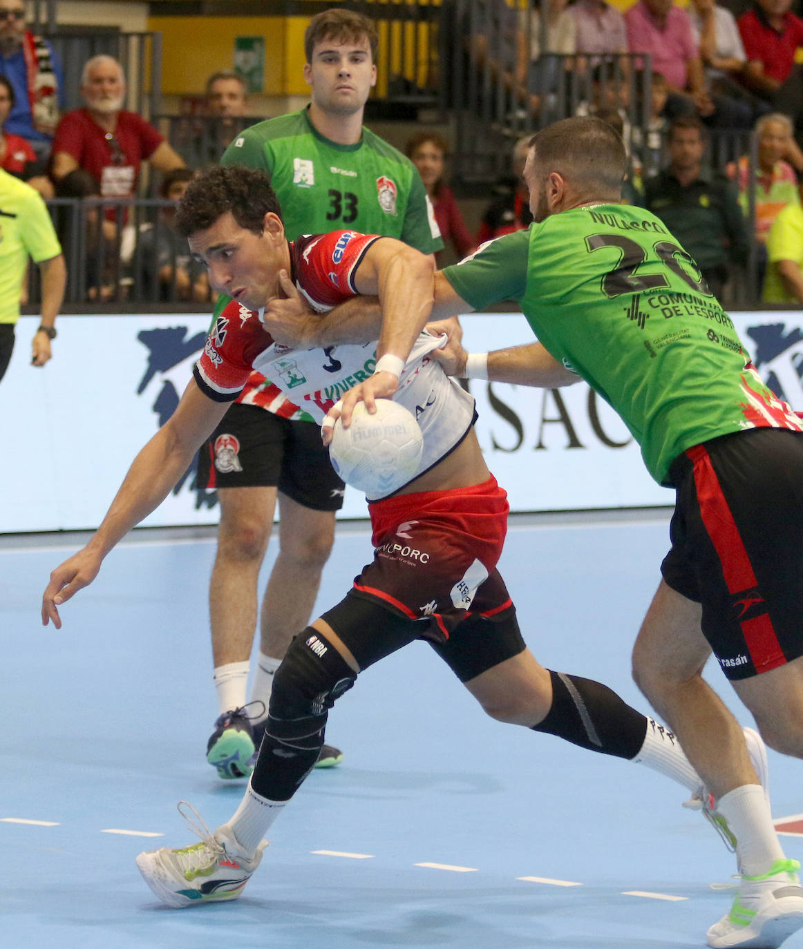 Victoria de Balonmano Nava ante Puerto Sagunto (30-28)