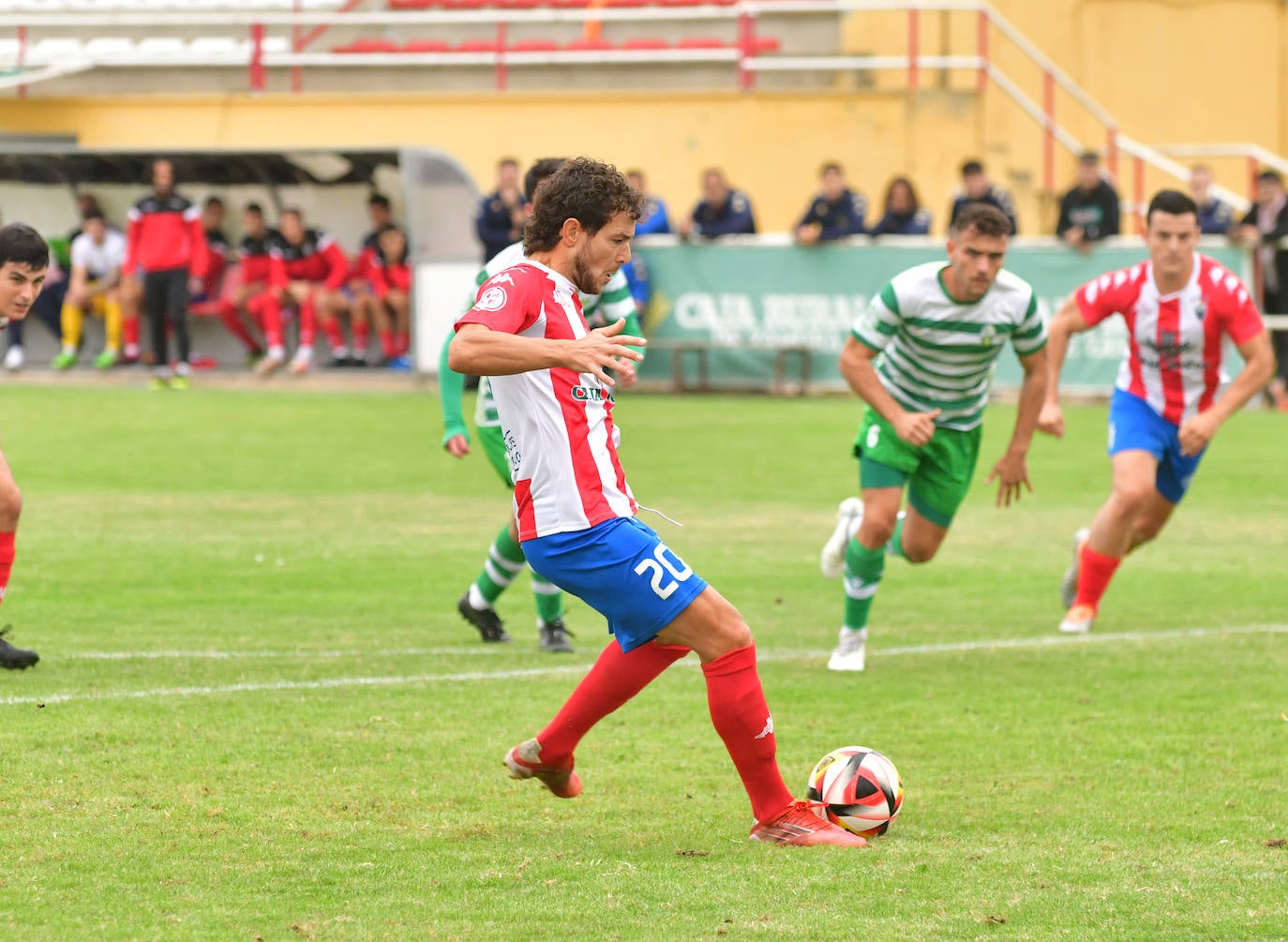 Imágenes del partido del Atlético Tordesillas contra La Virgen del Camino