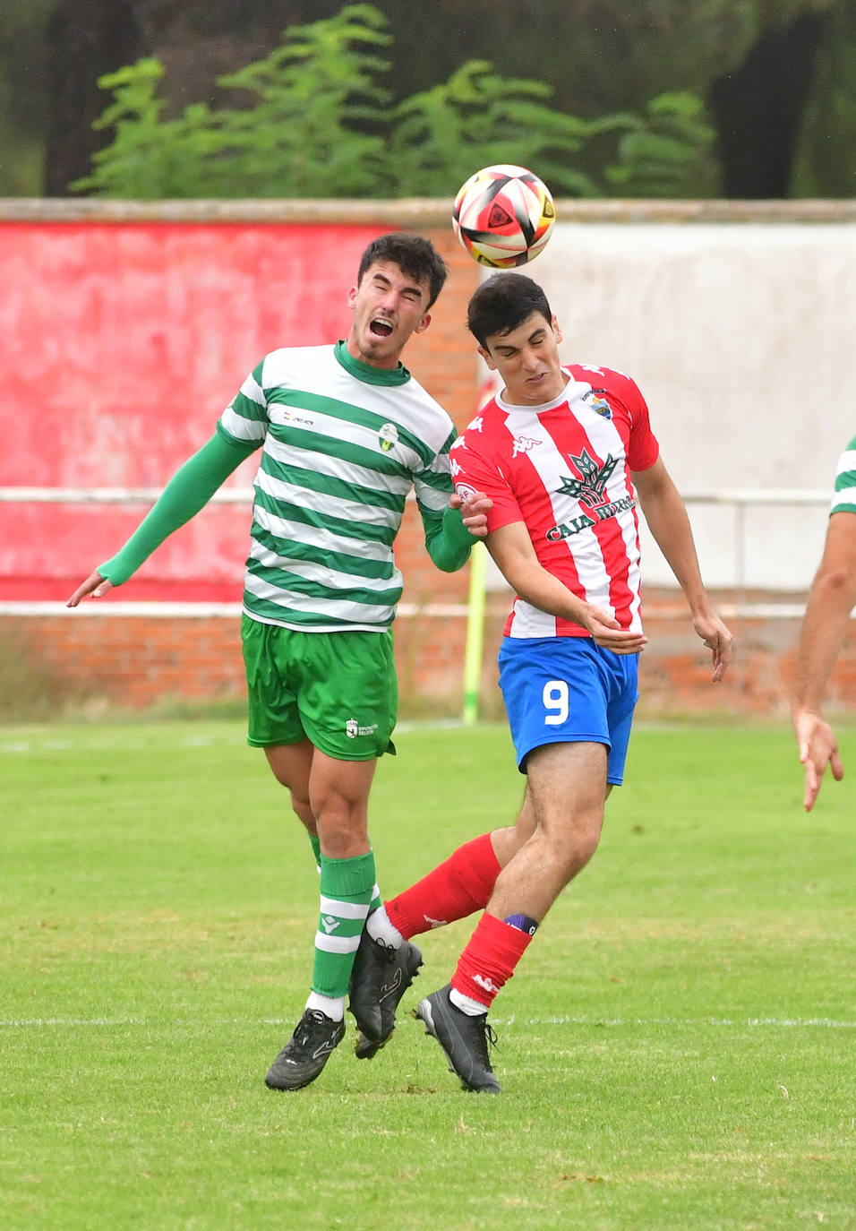 Imágenes del partido del Atlético Tordesillas contra La Virgen del Camino