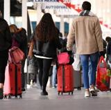 'Pasaporte de Vuelta': hasta 5.500 euros de ayudas para el retorno de emigrantes
