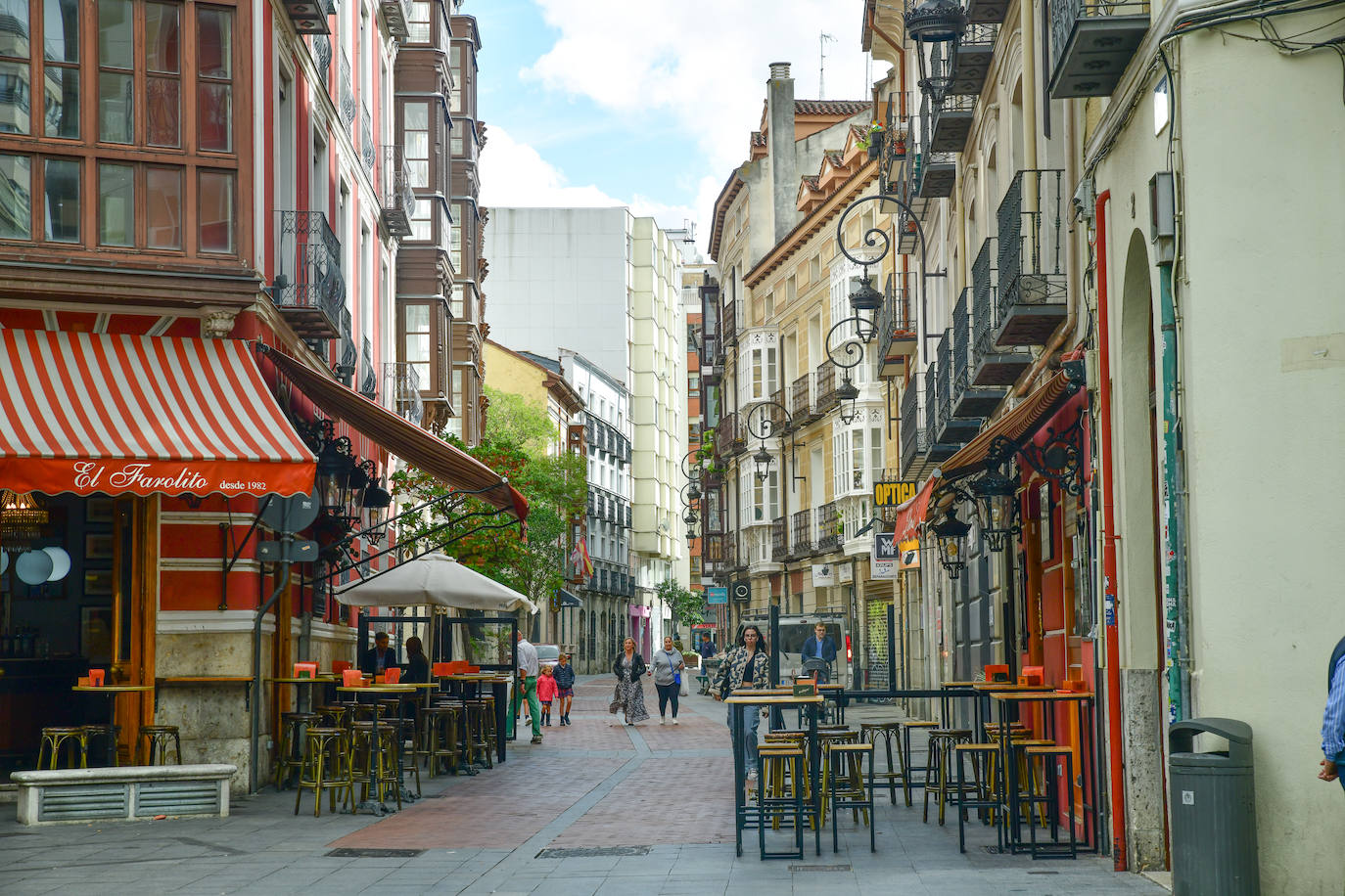 Callejeando por Valladolid: calle Núñez de Arce