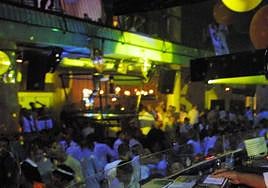 Pista de una discoteca.