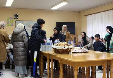 El luto contenido de un pueblo hacia una mujer dedicada al cuidado de sus hijos