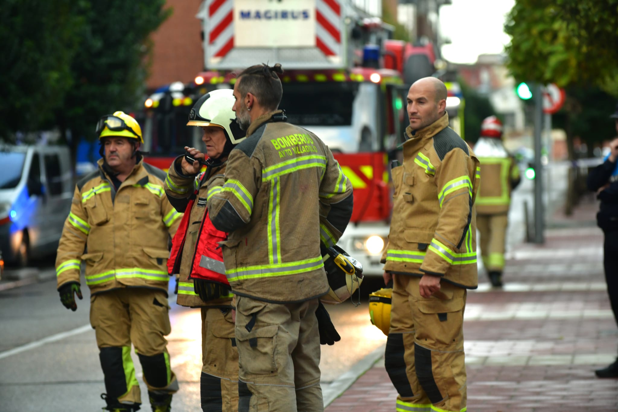 El incendio de una vivienda en Delicias, en imágenes