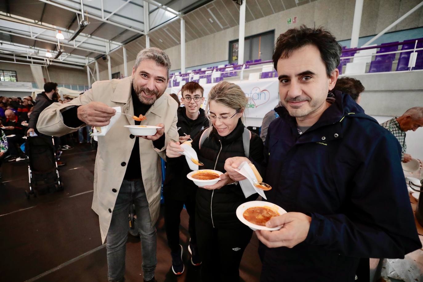 En imágenes, la III Feria Gastronómica de la Salchicha