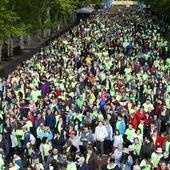 Búscate en las fotos de la XII Marcha contra el Cáncer en Valladolid