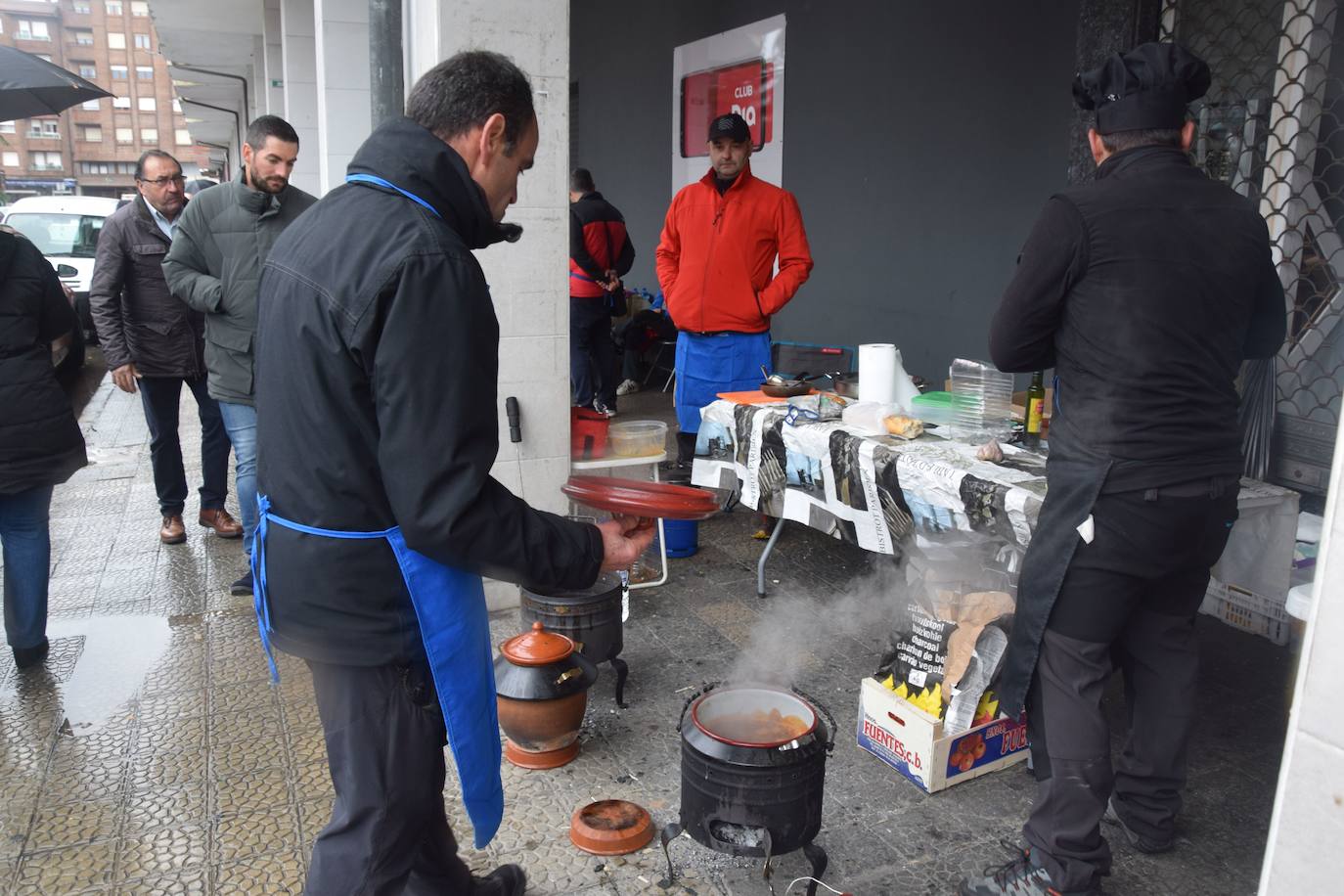 Amantes de la cocina ferroviaria se dan cita en Guardo