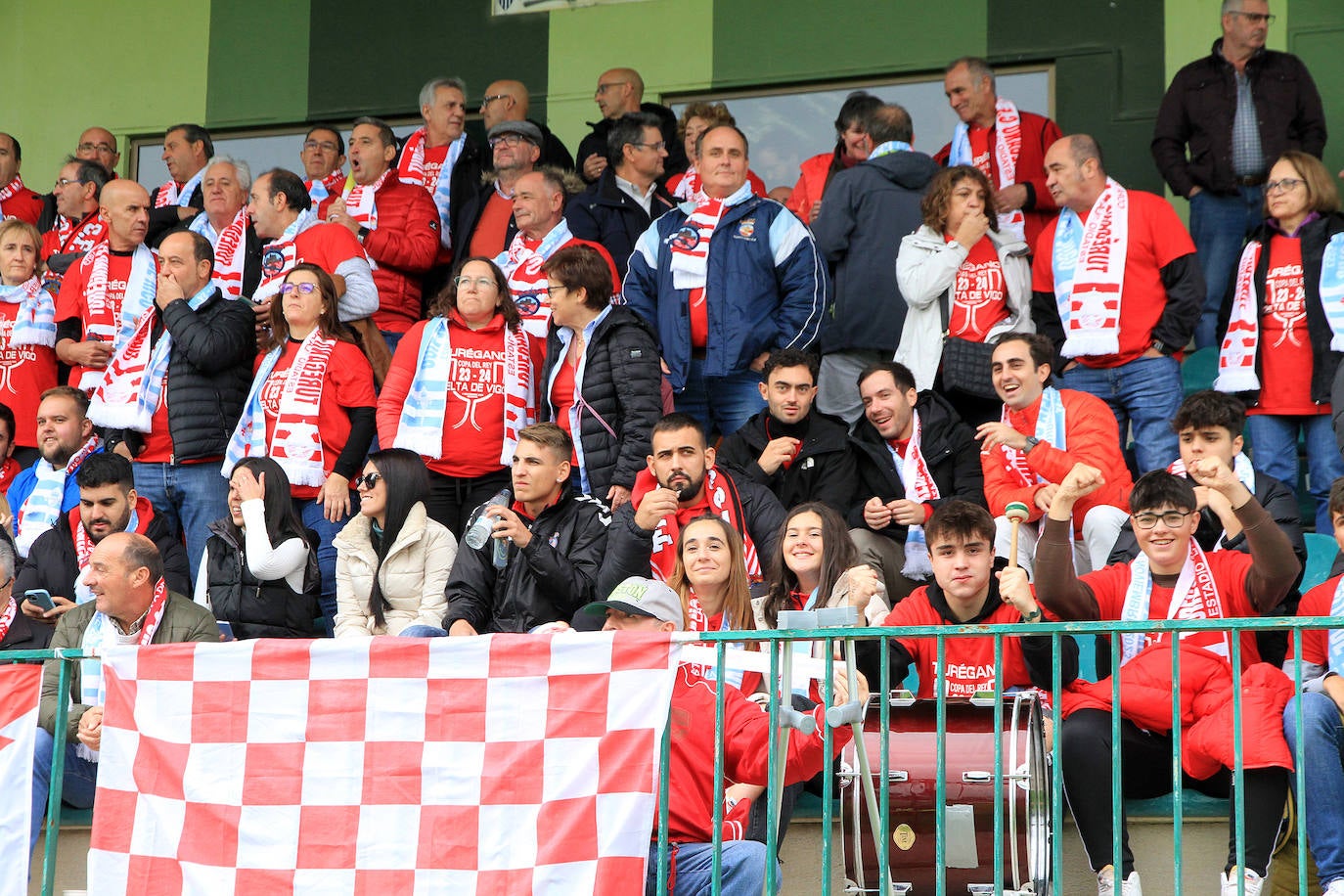 Búscate en las gradas de La Albuera en el Turégano - Celta