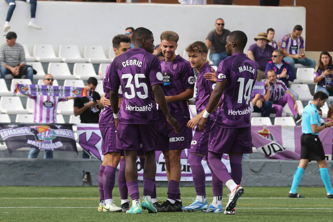 El partido entre el Real Valladolid y la Peña Deportiva, en imágenes