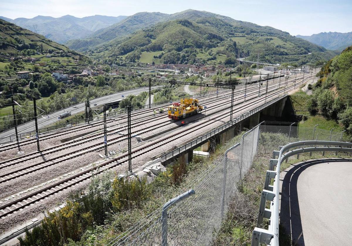 Obras de la variante de Pajares de la alta velocidad en Lena (Asturias).