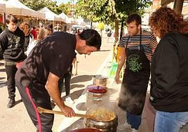 Participantes en la Olla Ferroviaria de Venta de Baños en una pasada edición.