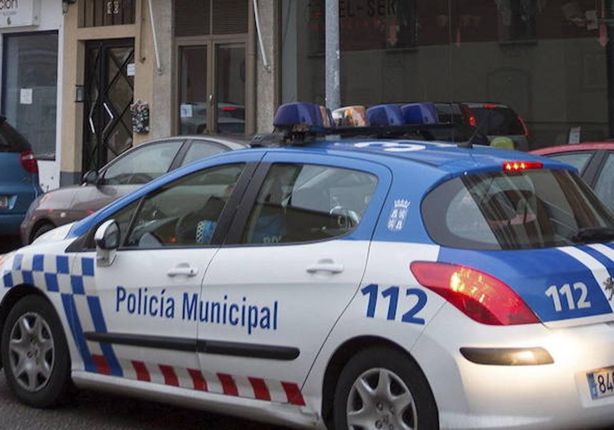 Coche de la Policía Local de Zamora.