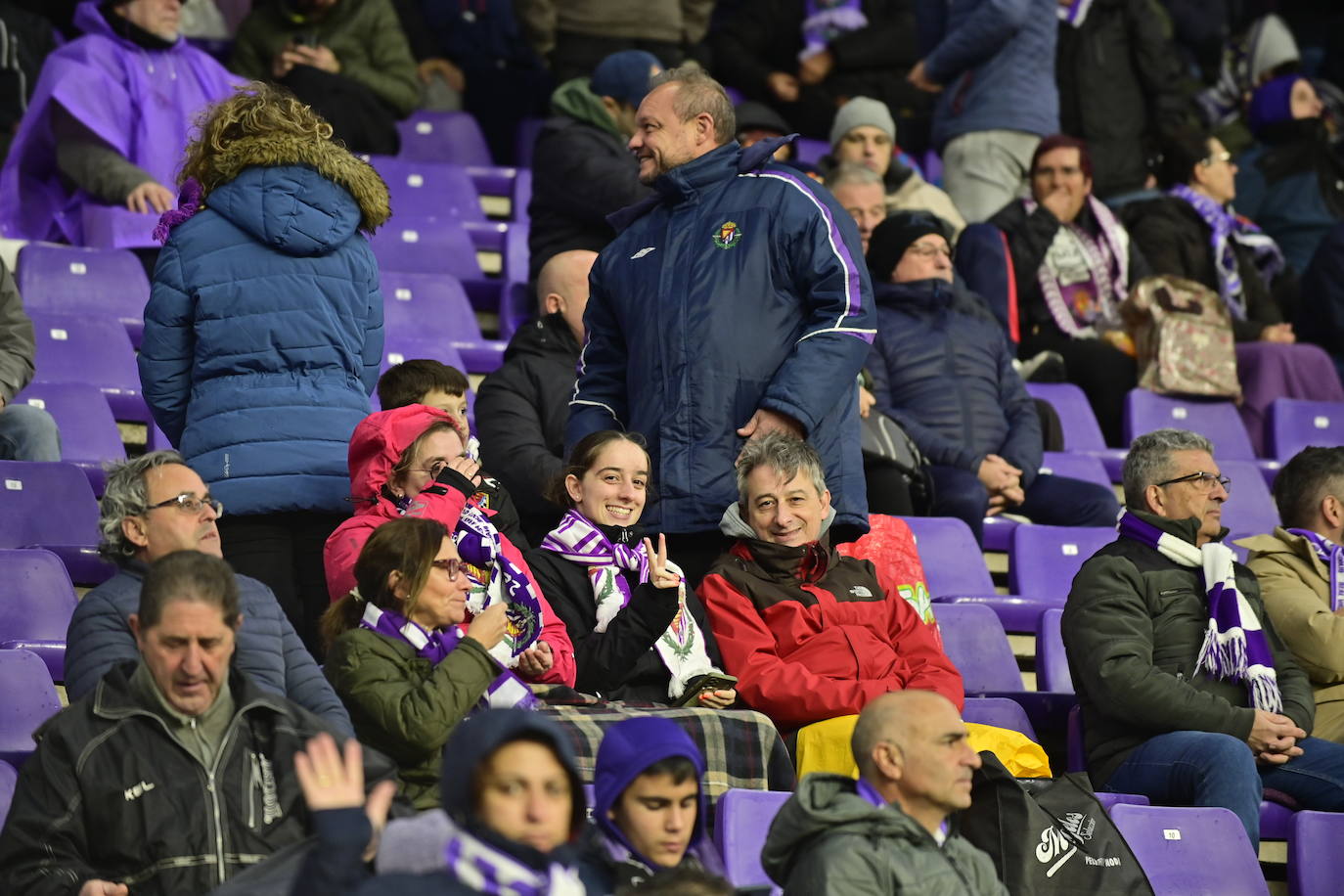 Búscate en la grada del estadio José Zorrilla (4/4)