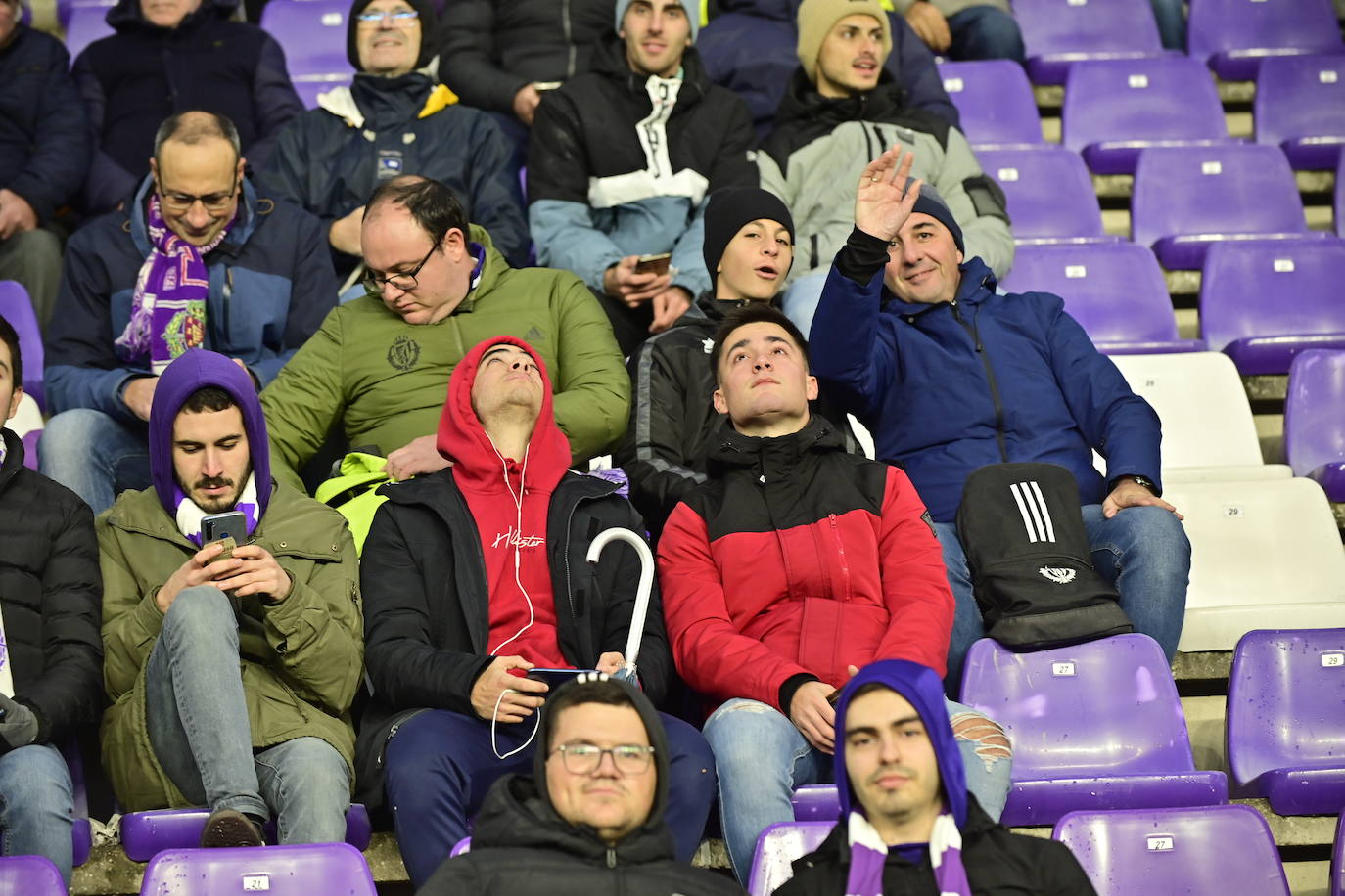 Búscate en la grada del estadio José Zorrilla (4/4)