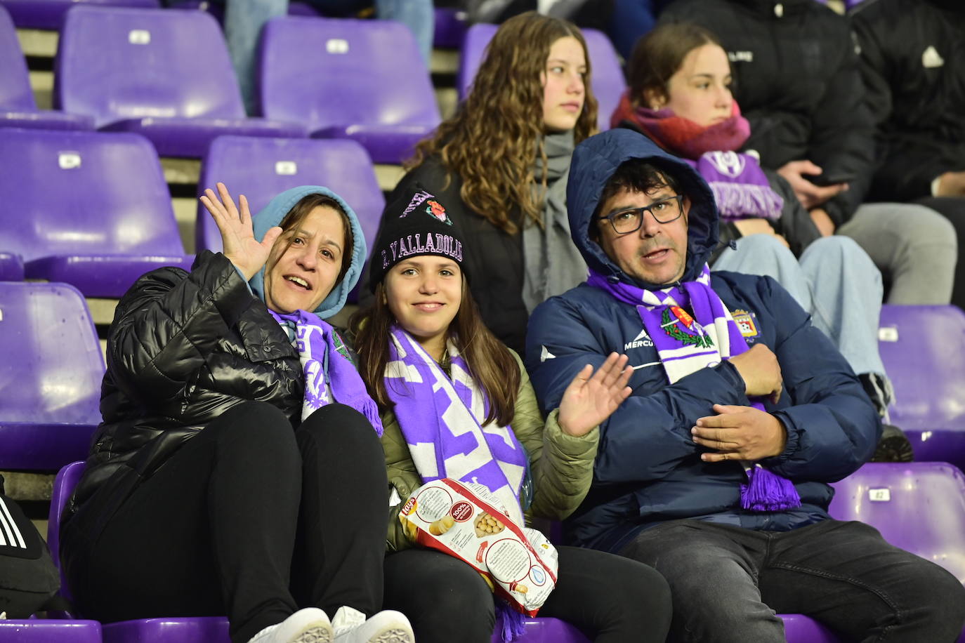 Búscate en la grada del estadio José Zorrilla (4/4)