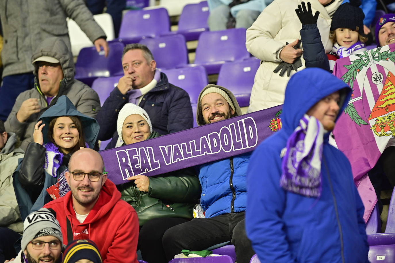 Búscate en la grada del estadio José Zorrilla (4/4)