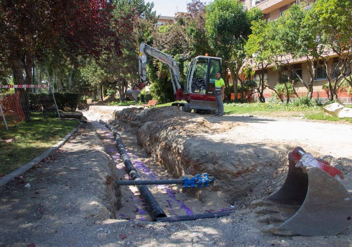 Obras de la red de calor sostenible en Valladolid.