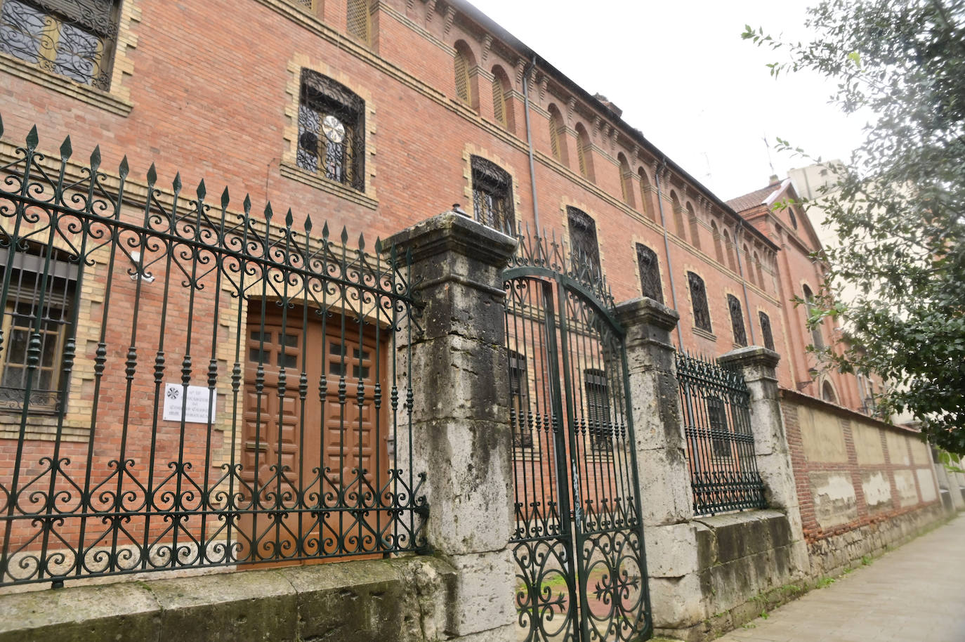 Recorre, en imágenes, el paseo del Prado de la Magdalena