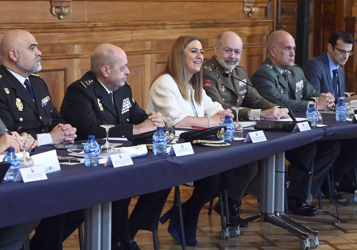 Comisión Territorial de Asistencia a la Delegada en materia de seguridad, este jueves en Burgos.