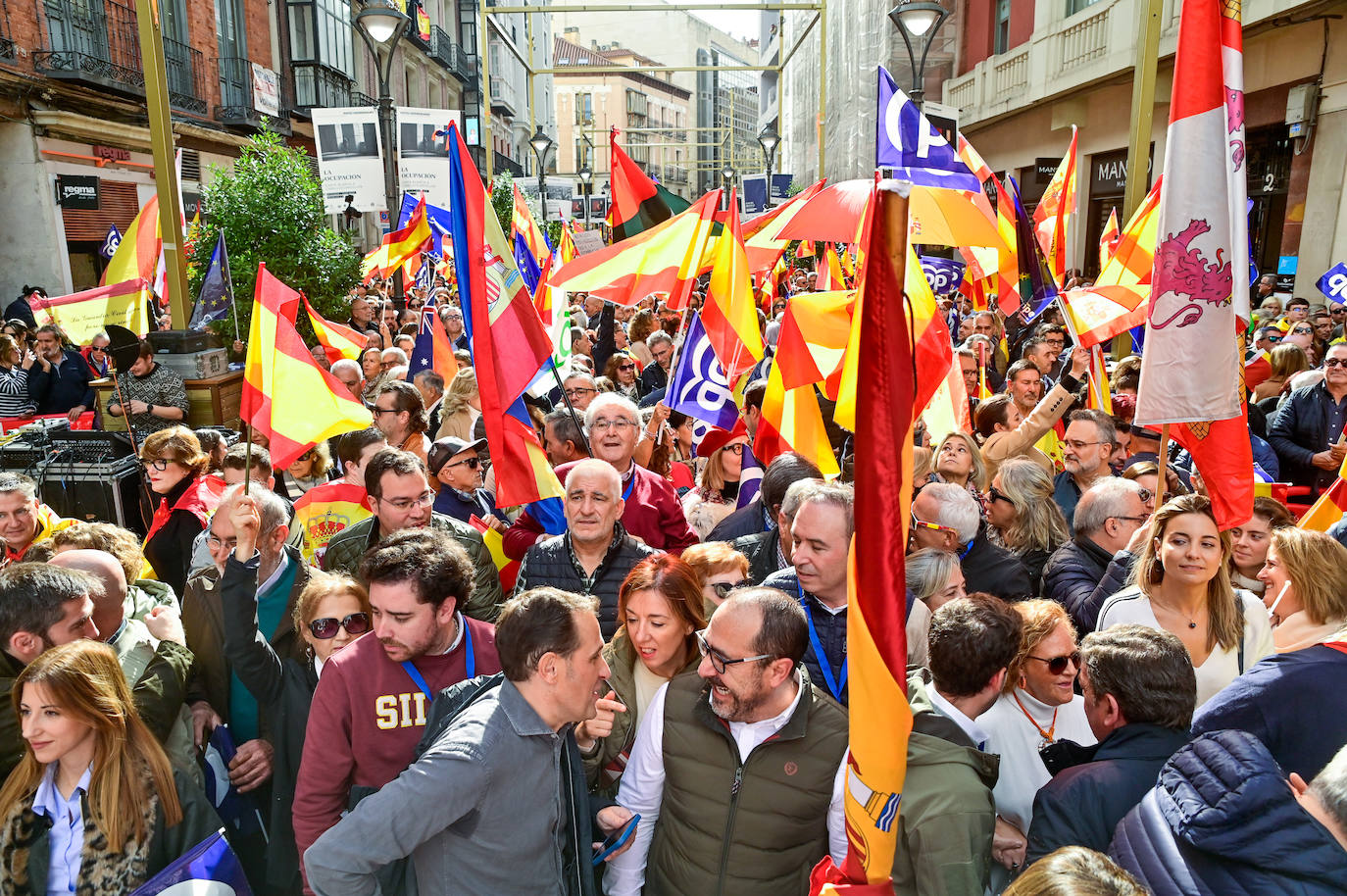 Concentración de protesta contra la amnistía en Valladolid