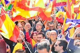 Concentración de protesta contra la amnistía en Valladolid