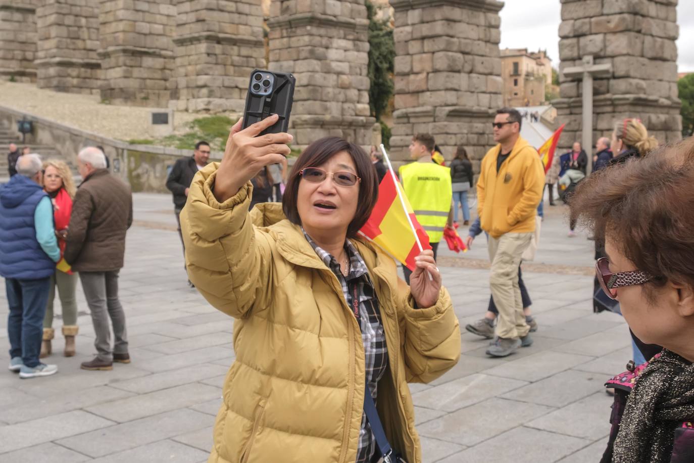 La concentración en Segovia contra la amnistía, en imágenes (2 de 2)